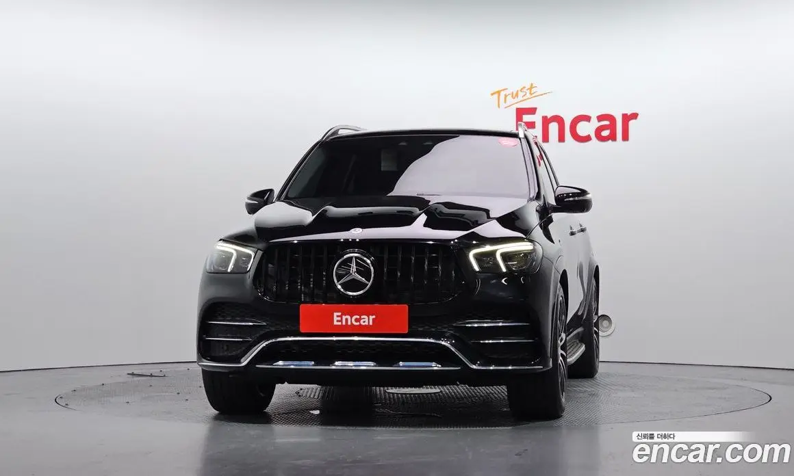 Mercedes-Benz GLE-Class 2023 3.0 автомат (гидро), фото 3