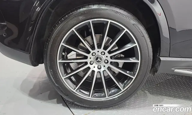 Mercedes-Benz GLE-Class 2023 3.0 автомат (гидро), миниатюра 5