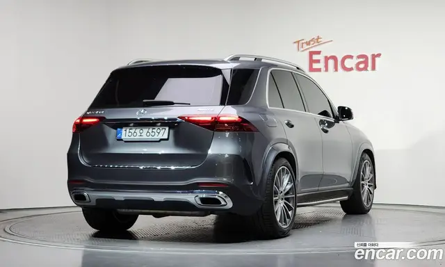 Mercedes-Benz GLE-Class 2025 3.0 автомат (гидро), миниатюра 2