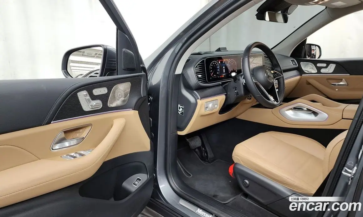 Mercedes-Benz GLE-Class 2025 3.0 автомат (гидро), фото 13