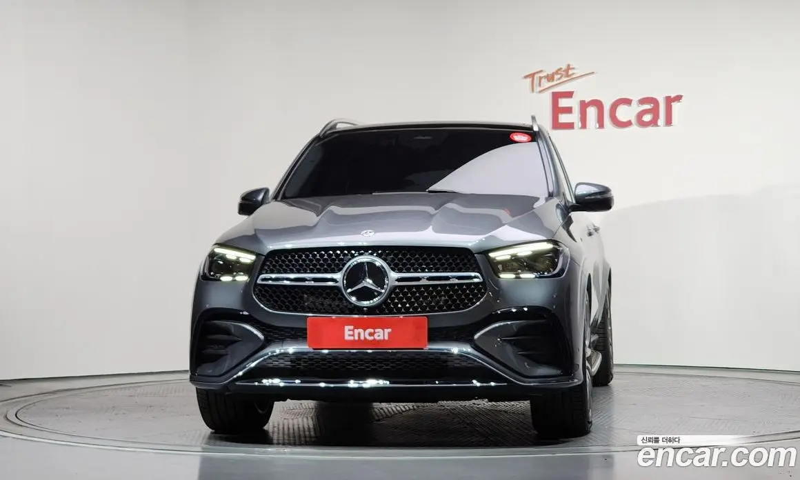 Mercedes-Benz GLE-Class 2025 3.0 автомат (гидро), фото 3