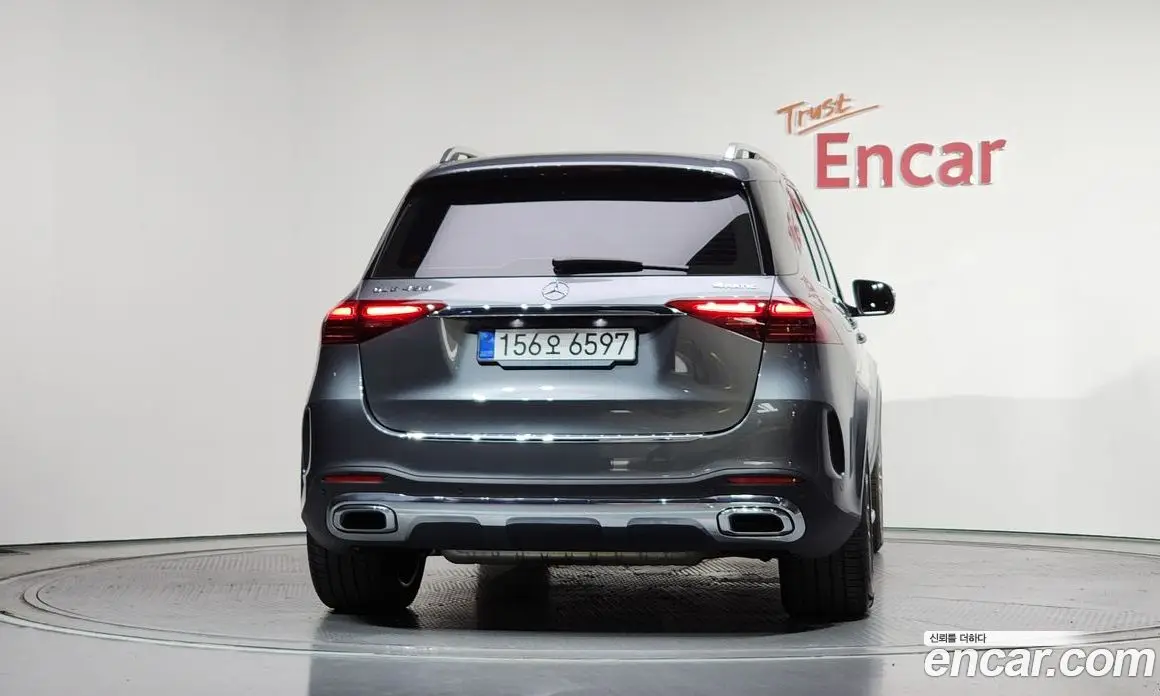 Mercedes-Benz GLE-Class 2025 3.0 автомат (гидро), фото 4