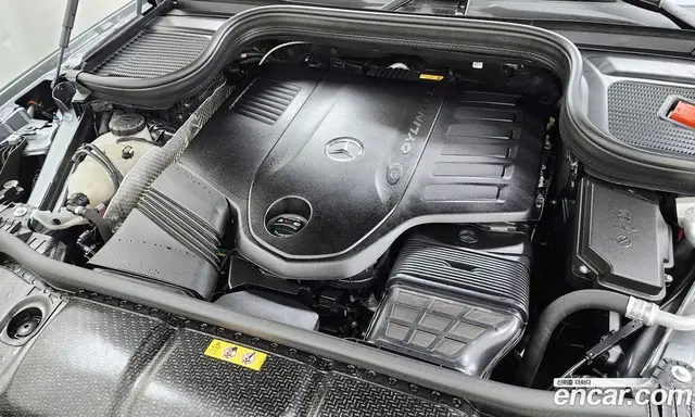 Mercedes-Benz GLE-Class 2025 3.0 автомат (гидро), миниатюра 6