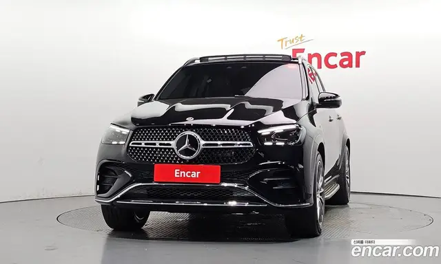 Mercedes-Benz GLE-Class 2025 3.0 автомат (гидро), миниатюра 3