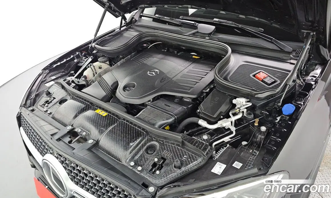 Mercedes-Benz GLE-Class 2025 3.0 автомат (гидро), фото 6