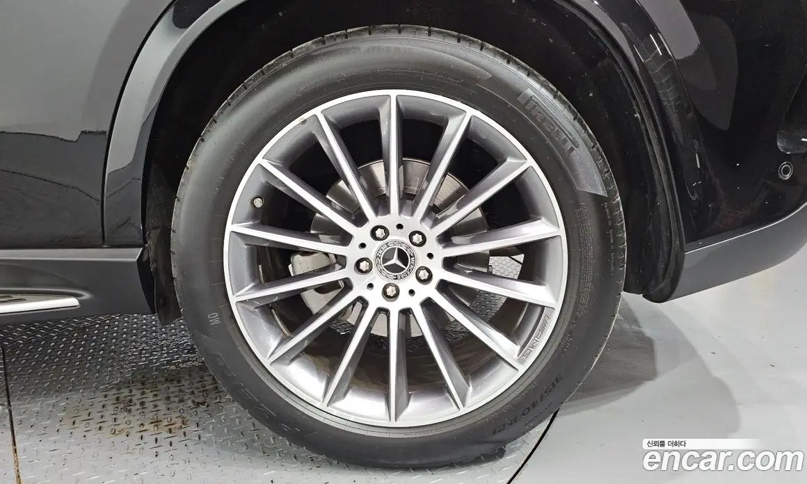 Mercedes-Benz GLE-Class 2025 3.0 автомат (гидро), фото 7