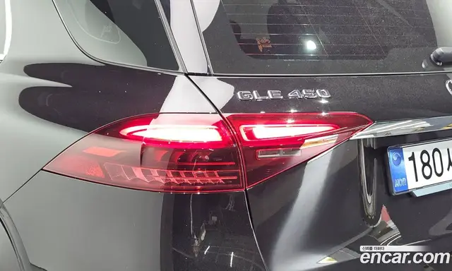 Mercedes-Benz GLE-Class 2025 3.0 автомат (гидро), миниатюра 9