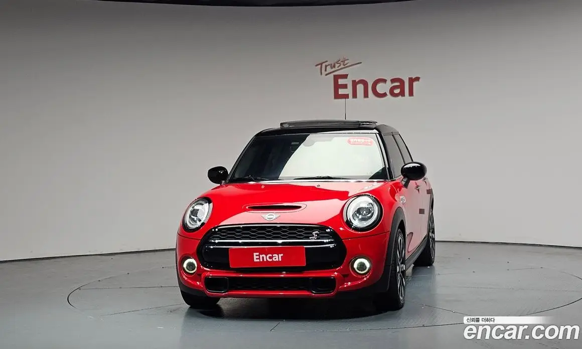 Mini Cooper 2020 2.0 автомат (гидро), фото 2 Mini Cooper 2020 2.0 автомат (гидро), фото 2