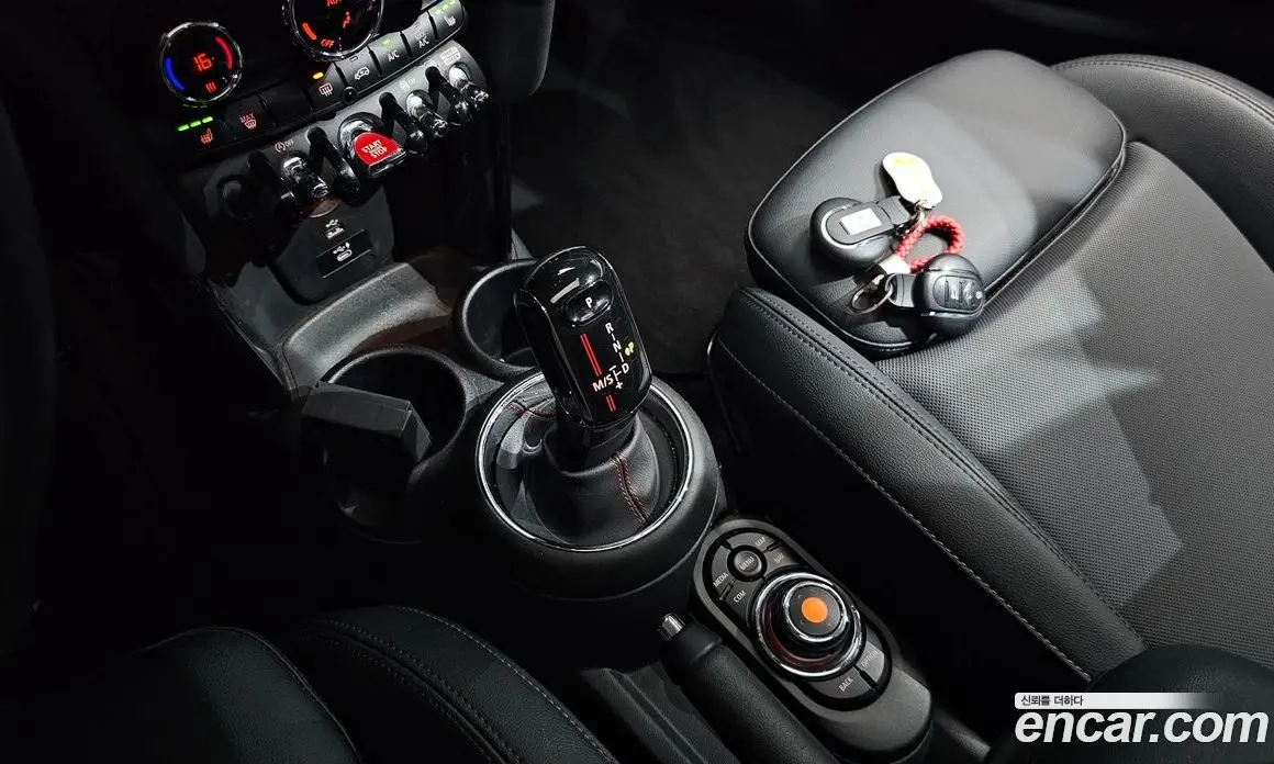 Mini Cooper 2020 2.0 автомат (гидро), фото 11 Mini Cooper 2020 2.0 автомат (гидро), фото 11