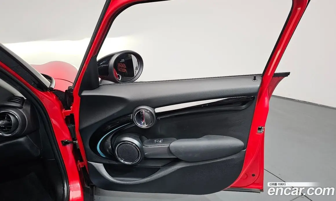 Mini Cooper 2020 2.0 автомат (гидро), фото 13 Mini Cooper 2020 2.0 автомат (гидро), фото 13