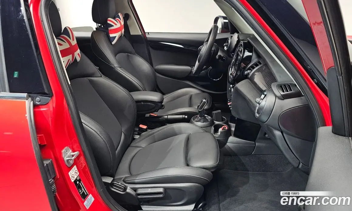 Mini Cooper 2020 2.0 автомат (гидро), фото 15 Mini Cooper 2020 2.0 автомат (гидро), фото 15