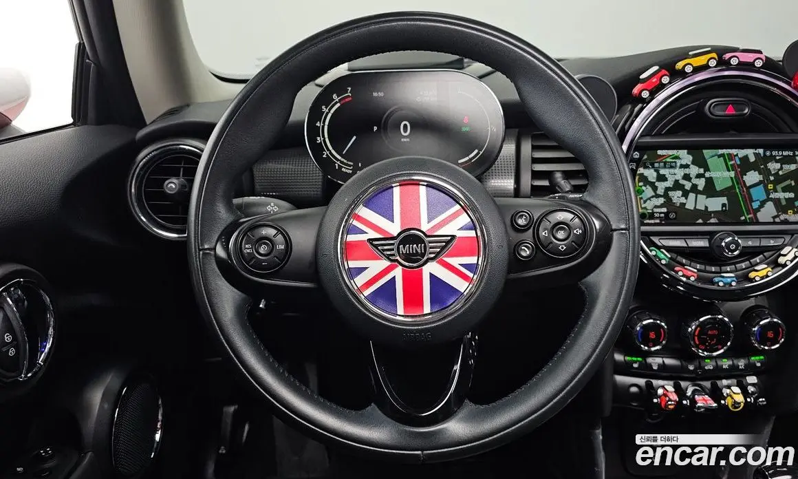 Mini Cooper 2021 1.5 автомат (гидро), фото 18 Mini Cooper 2021 1.5 автомат (гидро), фото 18