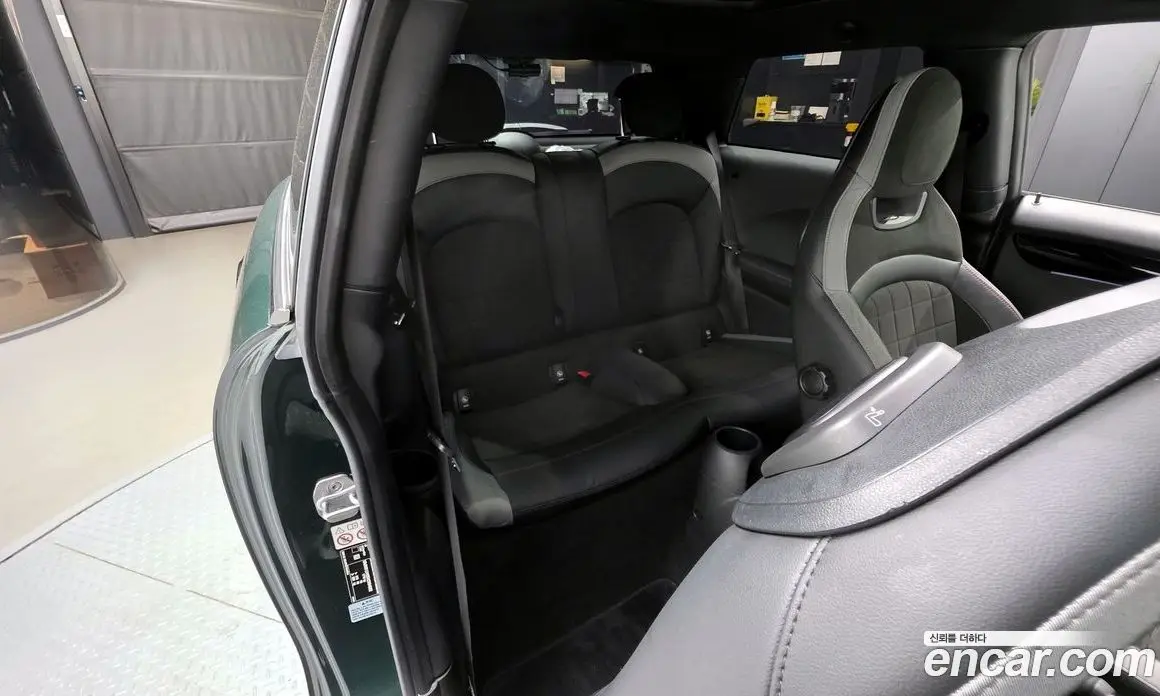 Mini Cooper 2022 2.0 автомат (гидро), фото 18 Mini Cooper 2022 2.0 автомат (гидро), фото 18