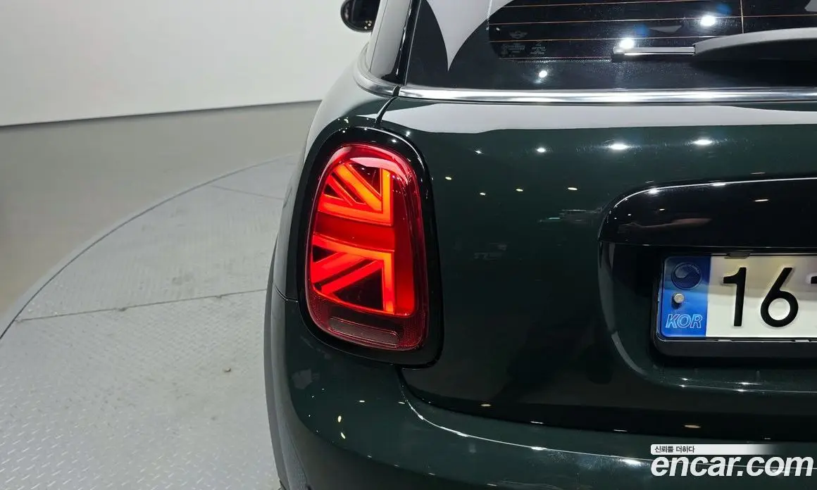 Mini Cooper 2022 2.0 автомат (гидро), фото 9 Mini Cooper 2022 2.0 автомат (гидро), фото 9