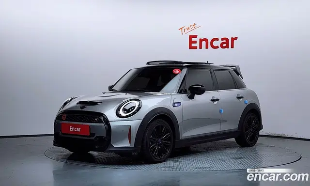 Mini Cooper, 2024, 21 120 км
