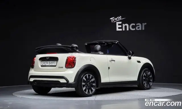 Mini Cooper Convertible 2022 1.5 автомат (гидро), миниатюра 2 Mini Cooper Convertible 2022 1.5 автомат (гидро), миниатюра 2