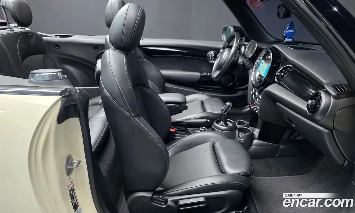 Mini Cooper Convertible 2022 1.5 автомат (гидро), фото 17 Mini Cooper Convertible 2022 1.5 автомат (гидро), фото 17