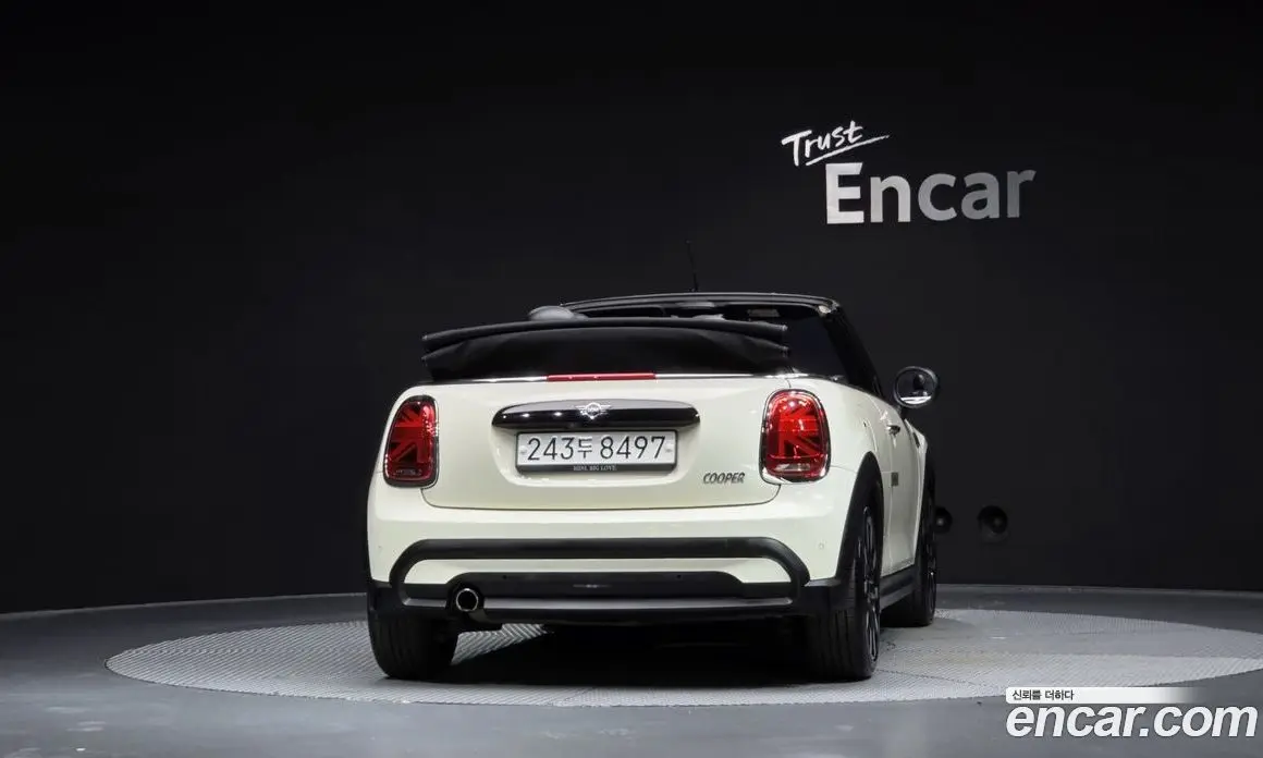 Mini Cooper Convertible 2022 1.5 автомат (гидро), фото 4 Mini Cooper Convertible 2022 1.5 автомат (гидро), фото 4