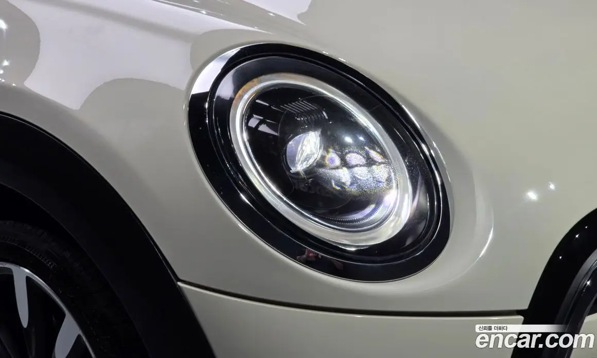Mini Cooper Convertible 2022 1.5 автомат (гидро), фото 8 Mini Cooper Convertible 2022 1.5 автомат (гидро), фото 8