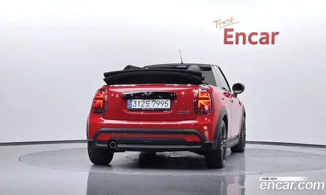 Mini Cooper Convertible 2024 1.5 автомат (гидро), миниатюра 3 Mini Cooper Convertible 2024 1.5 автомат (гидро), миниатюра 3