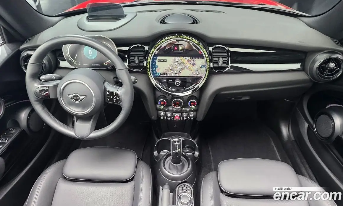 Mini Cooper Convertible 2024 1.5 автомат (гидро), фото 9 Mini Cooper Convertible 2024 1.5 автомат (гидро), фото 9