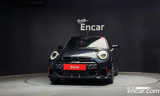 Mini Cooper Convertible 2025 2.0 автомат (гидро), миниатюра 3