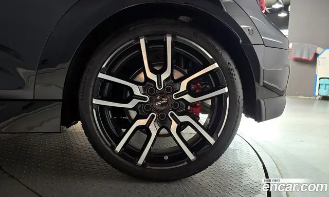 Mini Cooper Convertible 2025 2.0 автомат (гидро), миниатюра 7