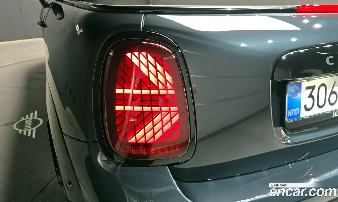 Mini Cooper Convertible 2025 2.0 автомат (гидро), фото 9
