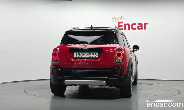 Mini Countryman 2019 1.5 автомат (гидро), миниатюра 3 Mini Countryman 2019 1.5 автомат (гидро), миниатюра 3