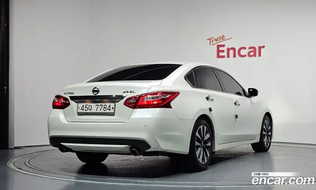 Nissan Altima 2017 2.5 автомат (гидро), миниатюра 2