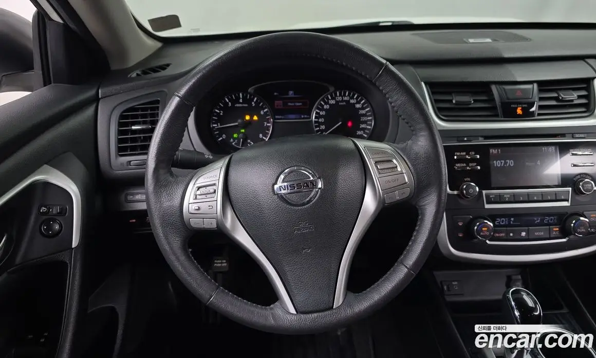 Nissan Altima 2017 2.5 автомат (гидро), фото 13