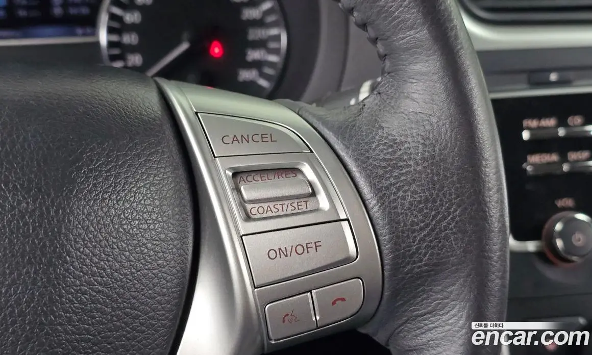 Nissan Altima 2017 2.5 автомат (гидро), фото 17