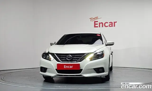 Nissan Altima 2017 2.5 автомат (гидро), миниатюра 3