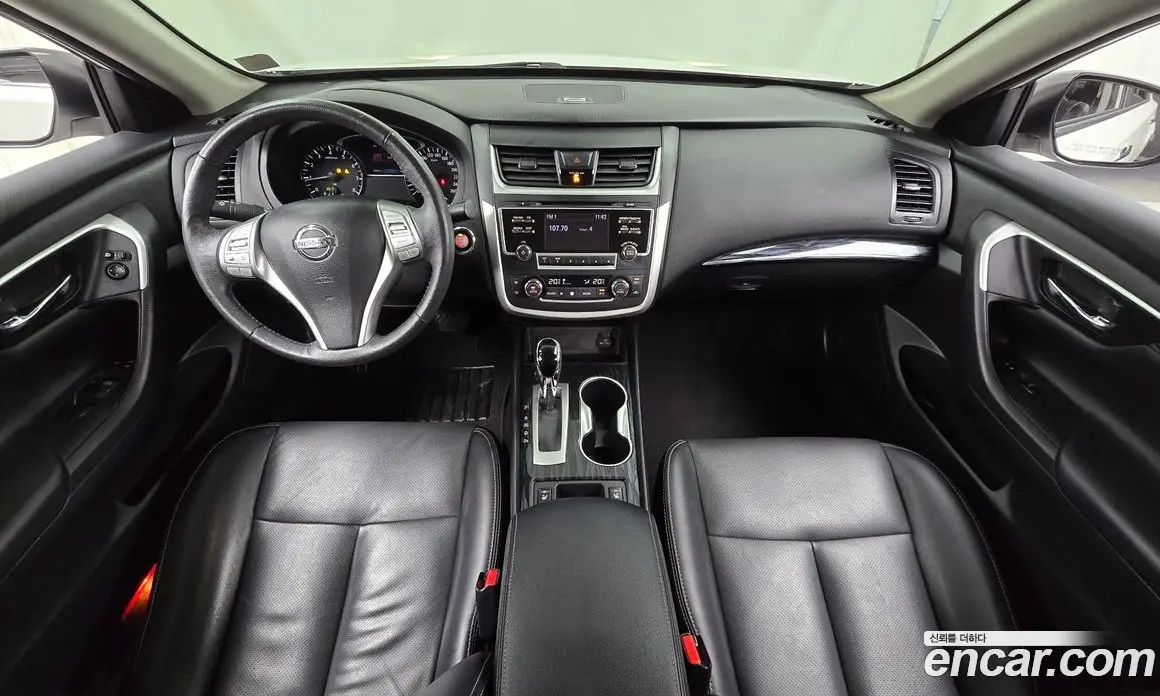 Nissan Altima 2017 2.5 автомат (гидро), фото 7