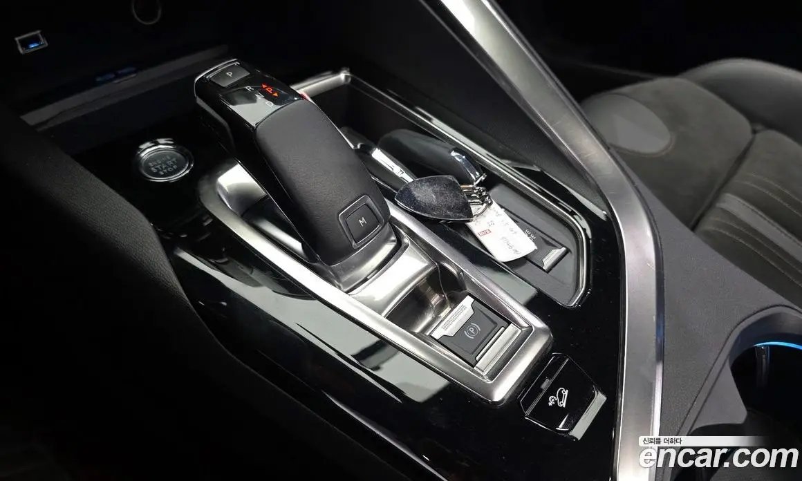 Peugeot 3008 2021 1.5 автомат (гидро), фото 12 Peugeot 3008 2021 1.5 автомат (гидро), фото 12