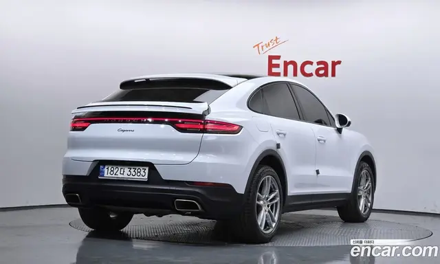 Porsche Cayenne 2021 3.0 автомат (гидро), миниатюра 2