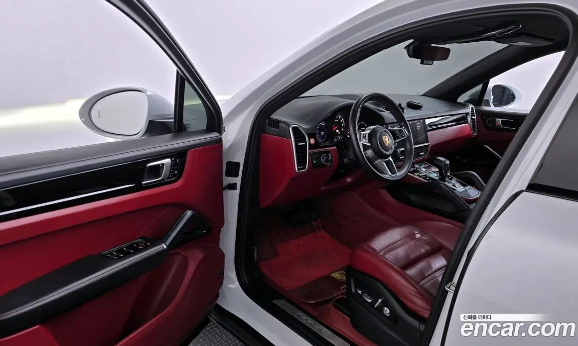 Porsche Cayenne 2021 3.0 автомат (гидро), фото 13