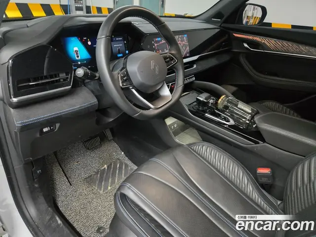 Renault (Samsung) Grand Koleos 2025 1.5 автомат (гидро), миниатюра 8 Renault (Samsung) Grand Koleos 2025 1.5 автомат (гидро), миниатюра 8
