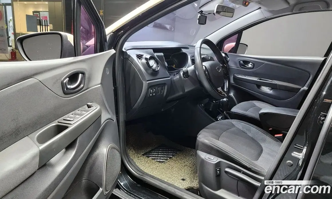 Renault (Samsung) QM3 2015 1.5 автомат (гидро), фото 12 Renault (Samsung) QM3 2015 1.5 автомат (гидро), фото 12