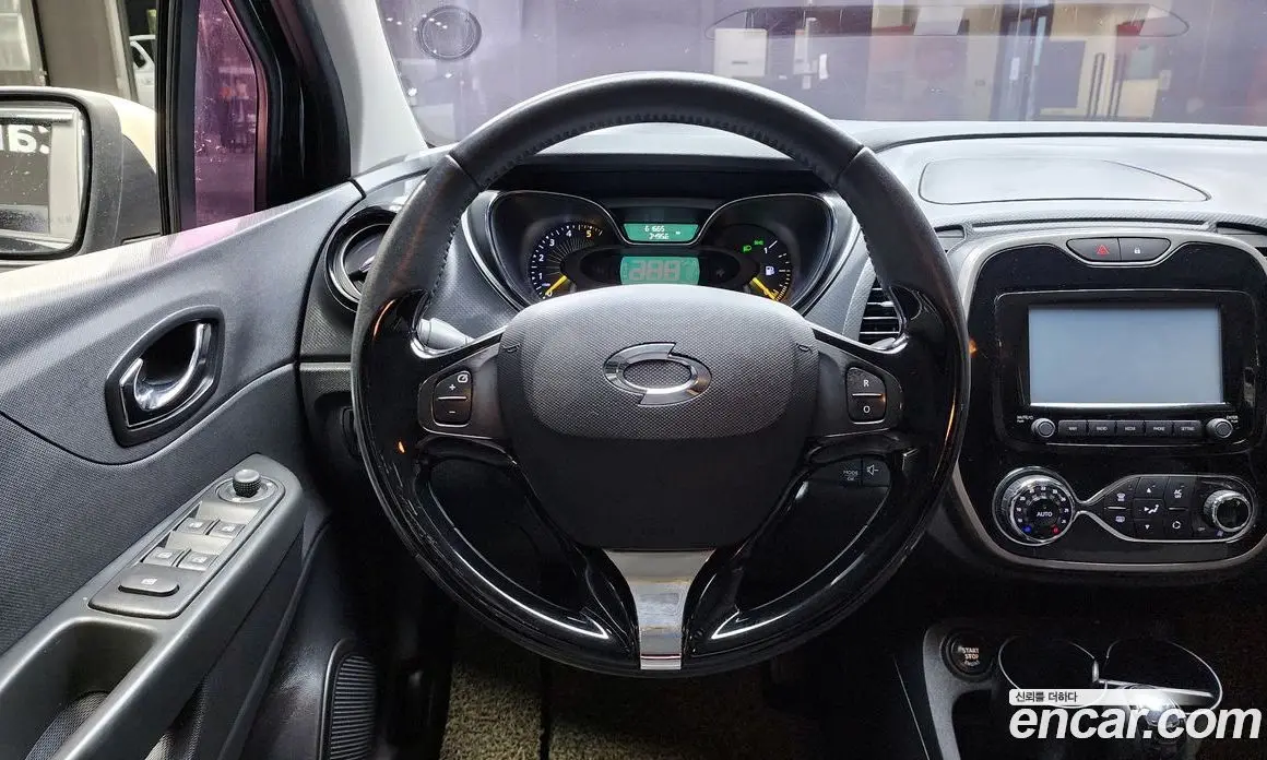 Renault (Samsung) QM3 2015 1.5 автомат (гидро), фото 19 Renault (Samsung) QM3 2015 1.5 автомат (гидро), фото 19