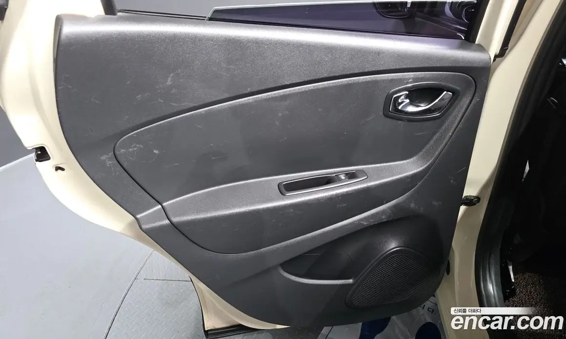 Renault (Samsung) QM3 2016 1.5 автомат (гидро), фото 15