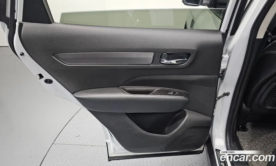 Renault (Samsung) QM6 2018 2.0 автомат (гидро), фото 15 Renault (Samsung) QM6 2018 2.0 автомат (гидро), фото 15
