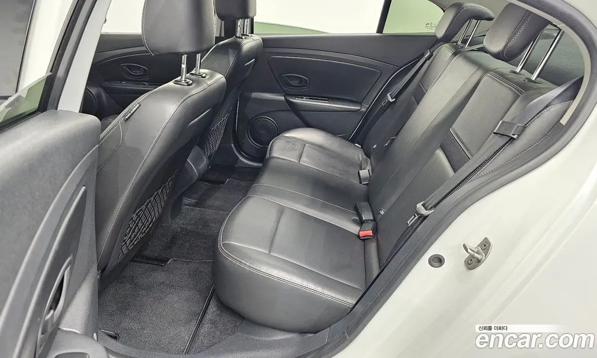 Renault (Samsung) SM3 2016 1.6 автомат (гидро), фото 17 Renault (Samsung) SM3 2016 1.6 автомат (гидро), фото 17