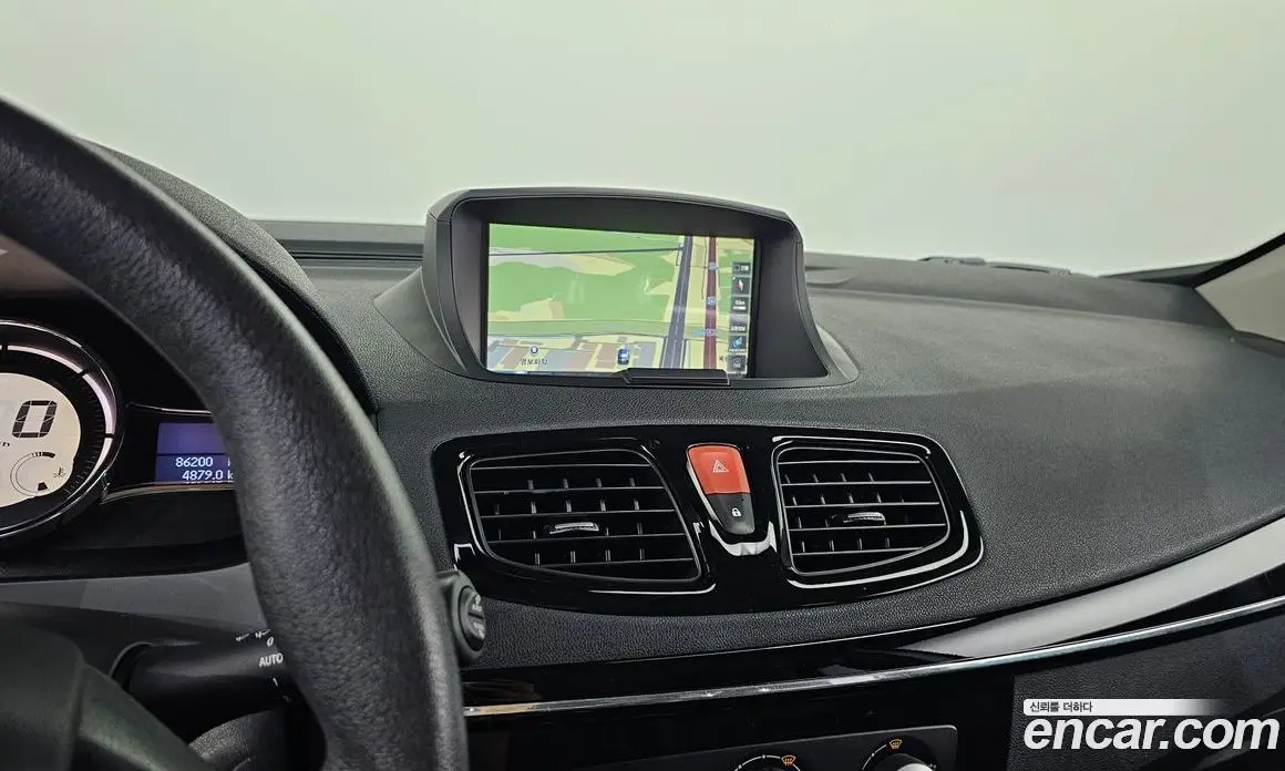 Renault (Samsung) SM3 2016 1.6 автомат (гидро), фото 18 Renault (Samsung) SM3 2016 1.6 автомат (гидро), фото 18