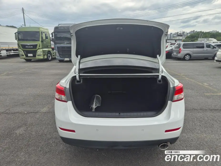 Renault (Samsung) SM5 2017 2.0 автомат (гидро), фото 14 Renault (Samsung) SM5 2017 2.0 автомат (гидро), фото 14