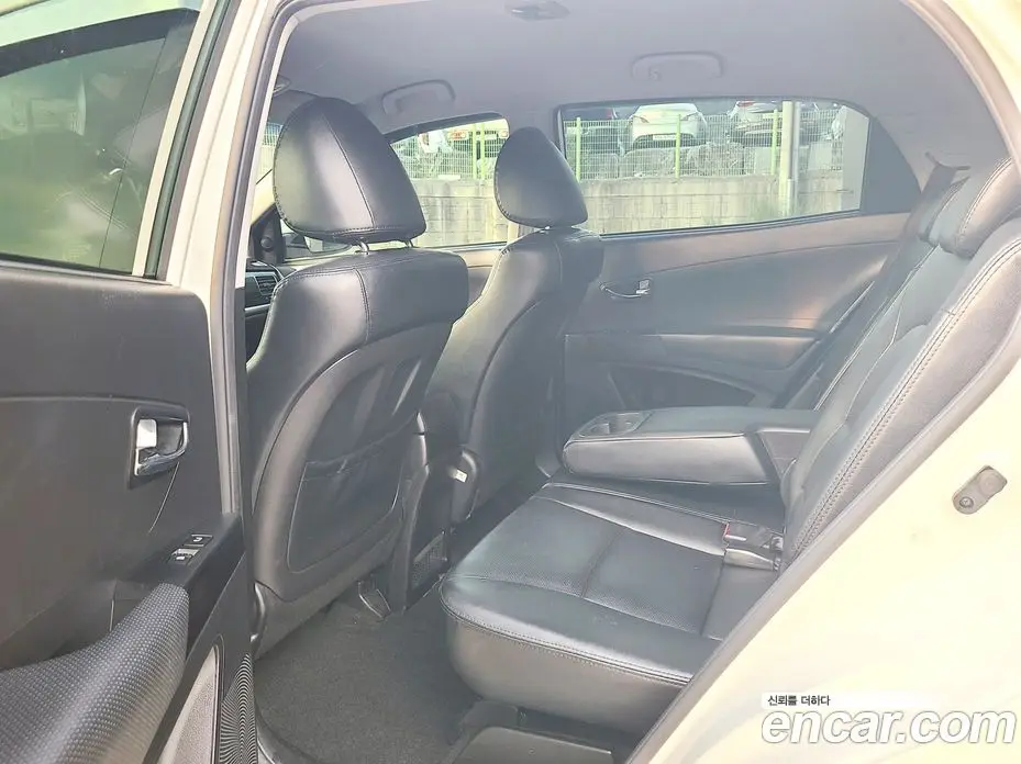 SsangYong Korando 2012 2.0 автомат (гидро), фото 14