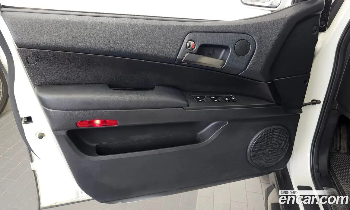 SsangYong Korando 2013 2.0 автомат (гидро), фото 14 SsangYong Korando 2013 2.0 автомат (гидро), фото 14