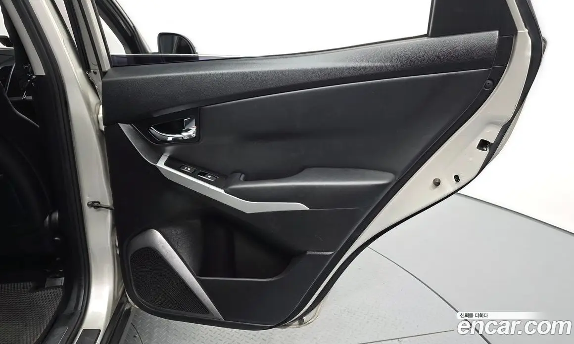 SsangYong Korando 2014 2.0 автомат (гидро), фото 15