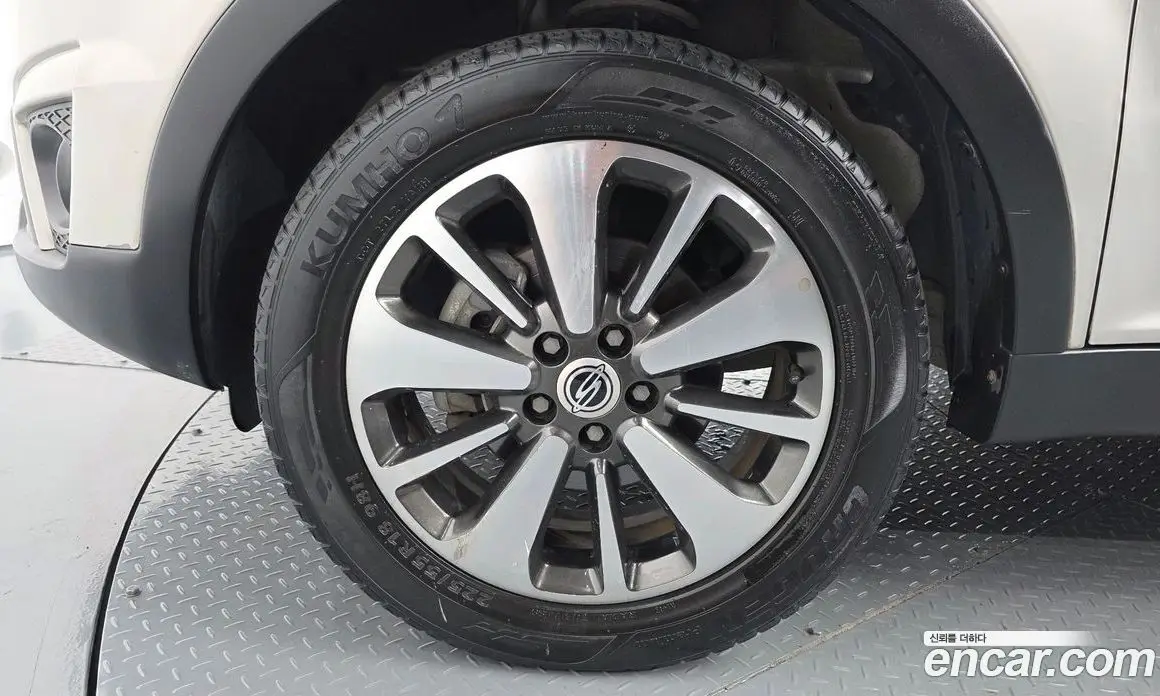 SsangYong Korando 2014 2.0 автомат (гидро), фото 5