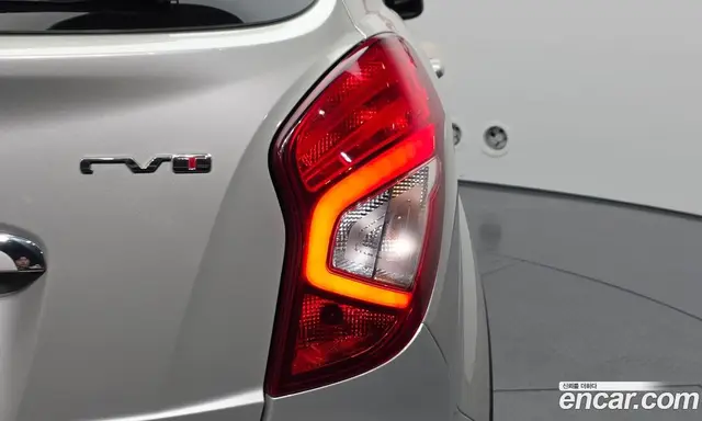 SsangYong Korando 2014 2.0 автомат (гидро), миниатюра 9